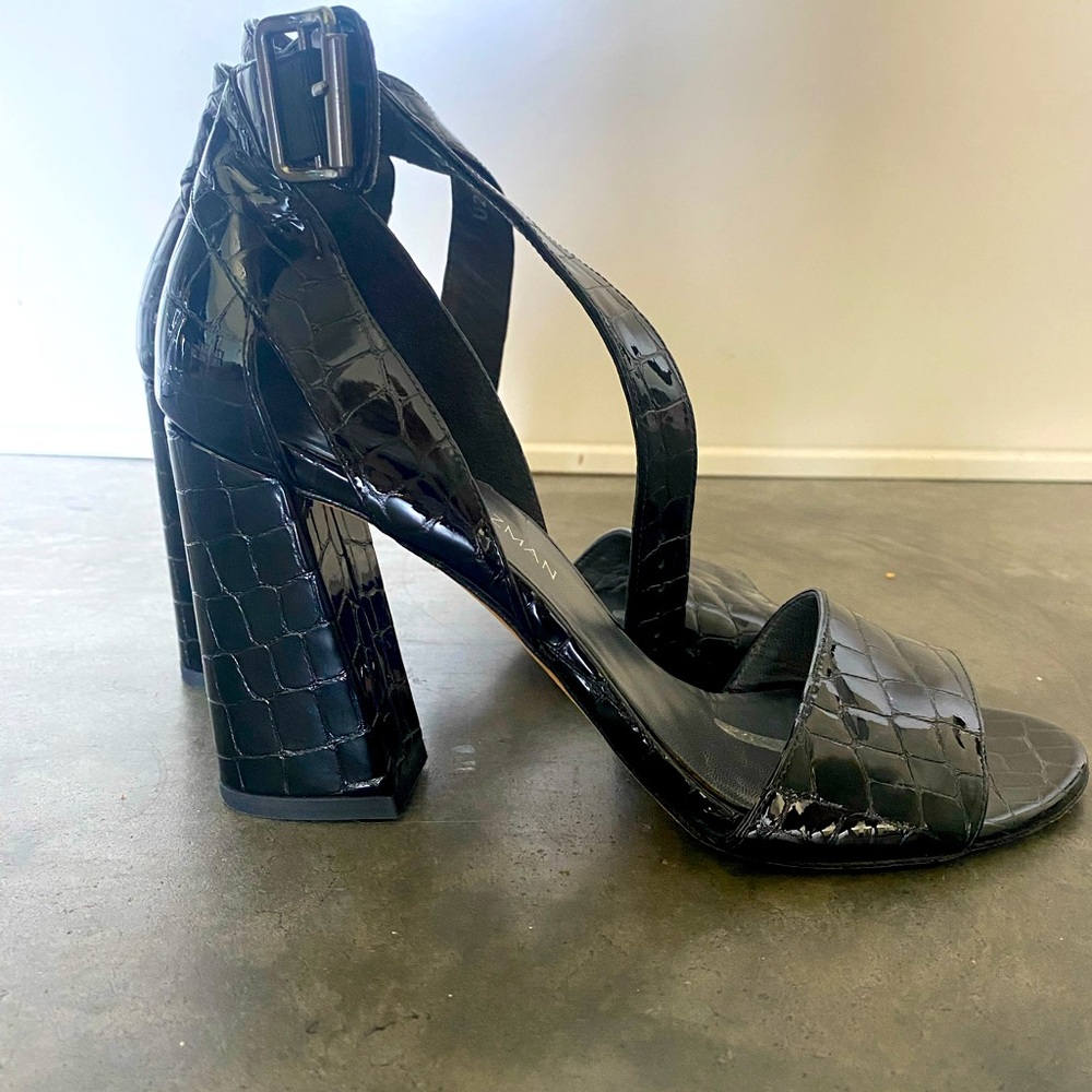 Stuart Weitzman black high heels shoes/ pumps!